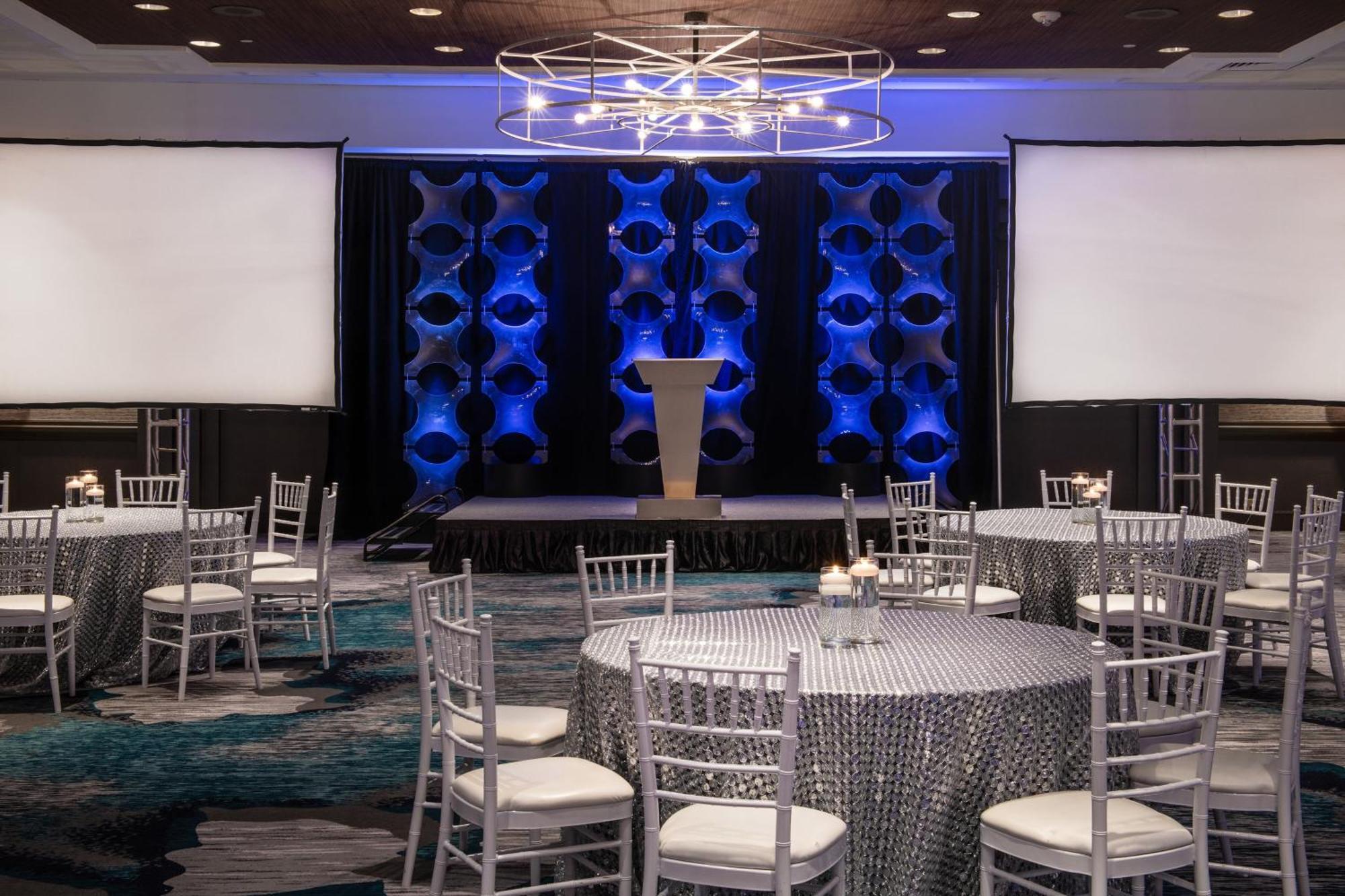 Sheraton Oklahoma City Downtown Hotel Ngoại thất bức ảnh